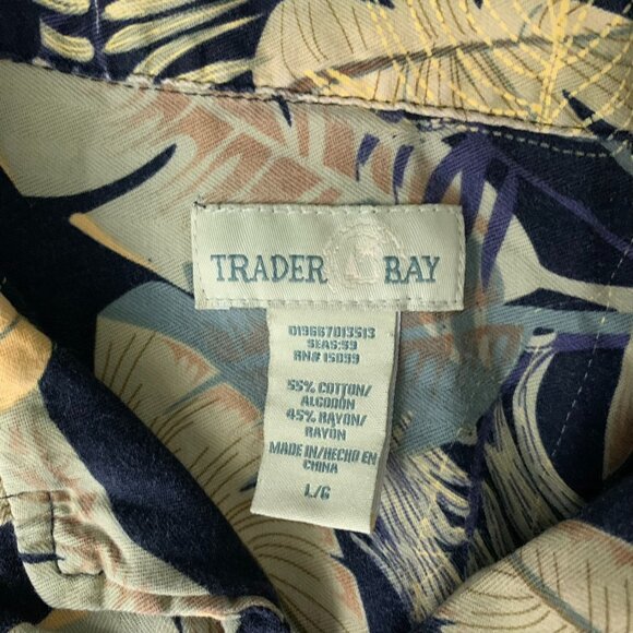 Vintage Trader Bay Hawaiian Camp Shirt L Black Floral Pockets Short Sleeves - Picture 6 of 6